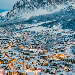 CORTINA